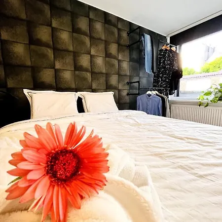 아파트 Sfeervolle Vakantiewoning Aan Zee *